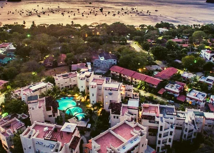 Tropical Gardens And Apartahotel Coco