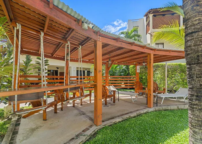 Apartahotel Tropical Gardens And Coco