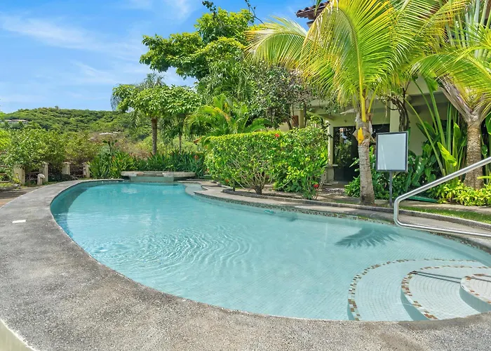 Tropical Gardens And Apartahotel 4*