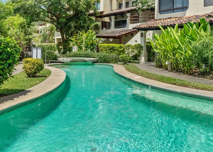 Tropical Gardens And Apartahotel Coco