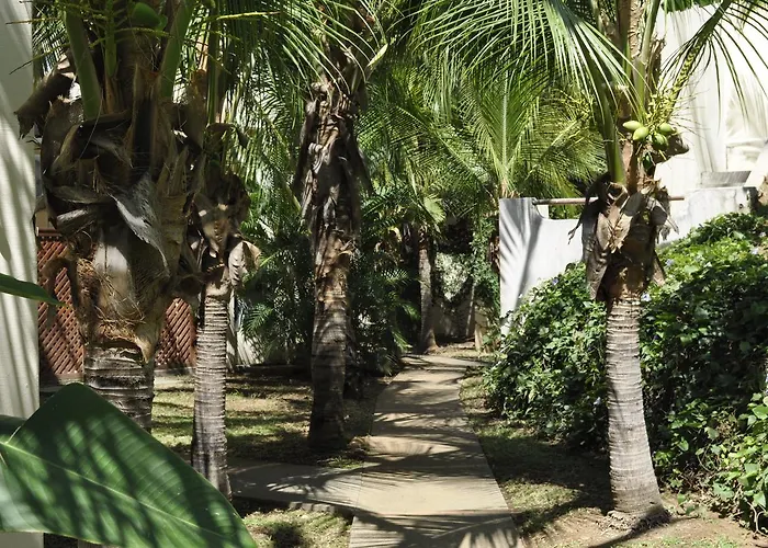 Apartahotel Tropical Gardens And
